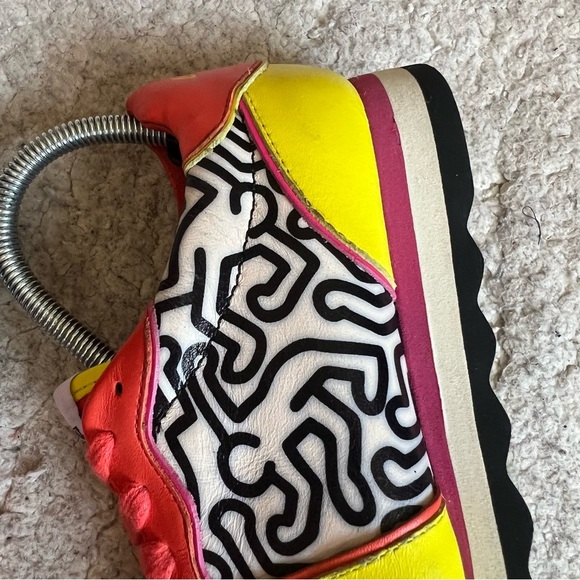 Coach: x Keith Haring Lace Up Yellow, Orange, Pink, Black White People Sneakers - Picture 9 of 16